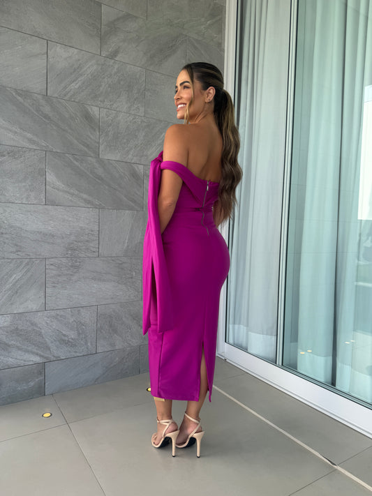 Vestido Midi Ombro a Ombro com Faixa Lateral