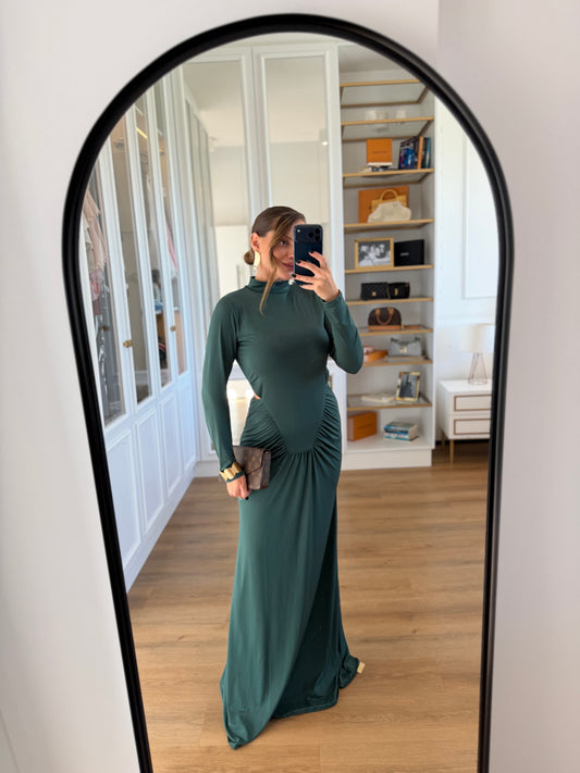 Vestido Longo com Franzido e Recortes Laterais