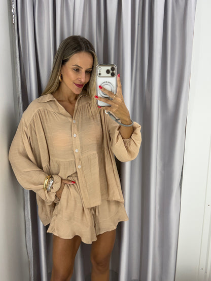 Conjunto Camisa e Shorts com Caimento Soltinho