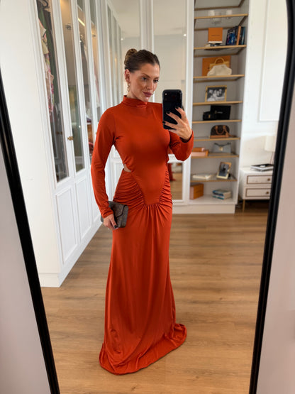 Vestido Longo com Franzido e Recortes Laterais