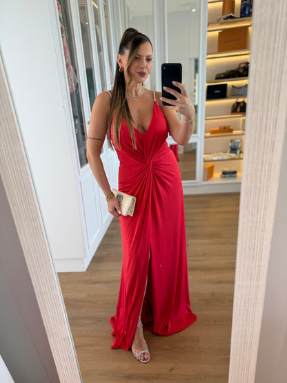 Vestido com Drapeado Central e Fenda