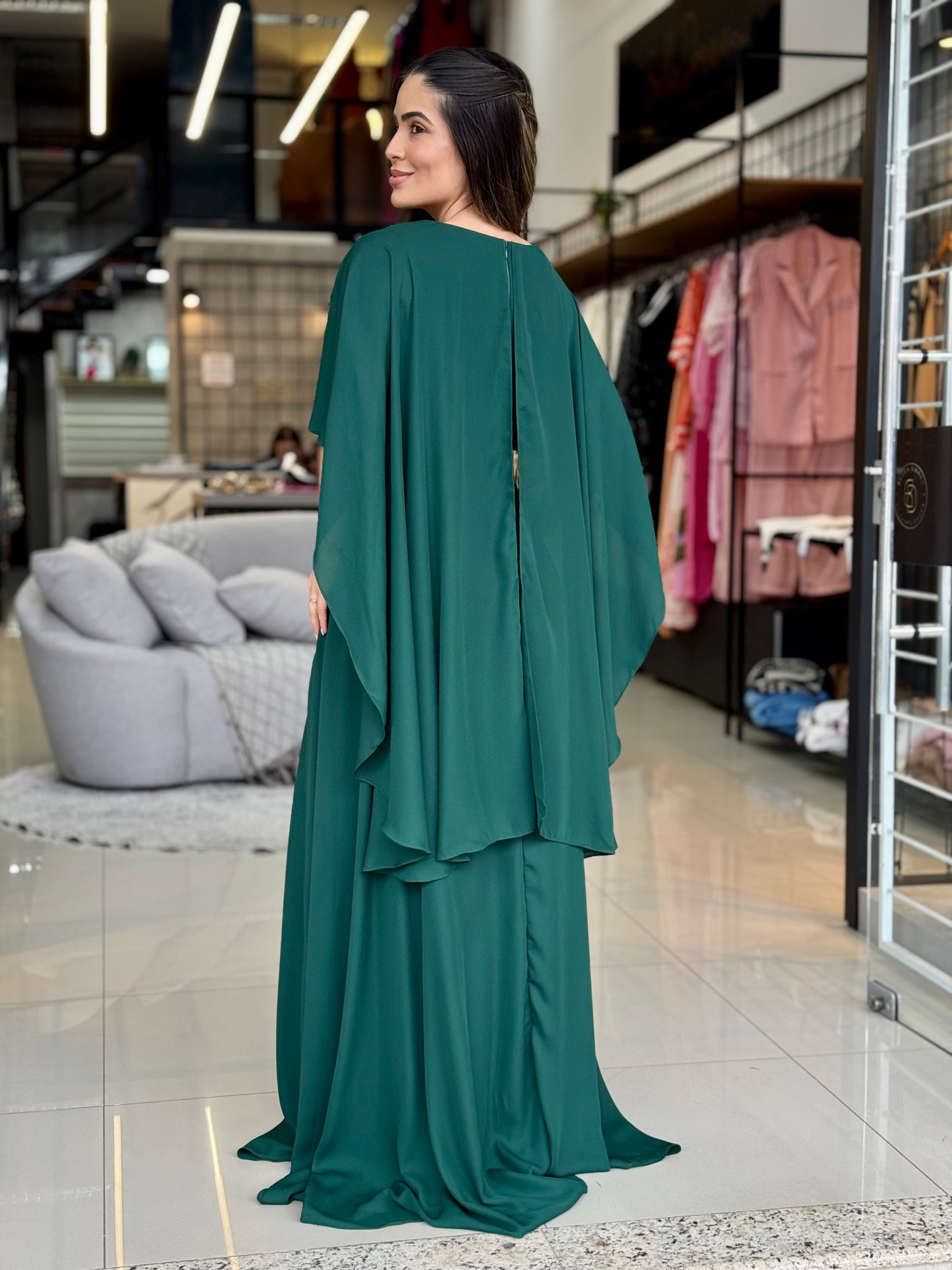 Vestido Longo com Fenda detalhe Manga