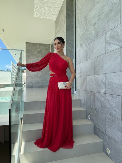 Vestido em tule recorte na lateral