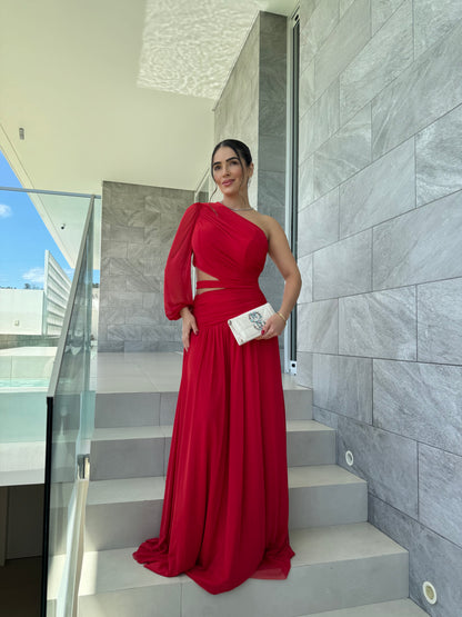 Vestido em tule recorte na lateral