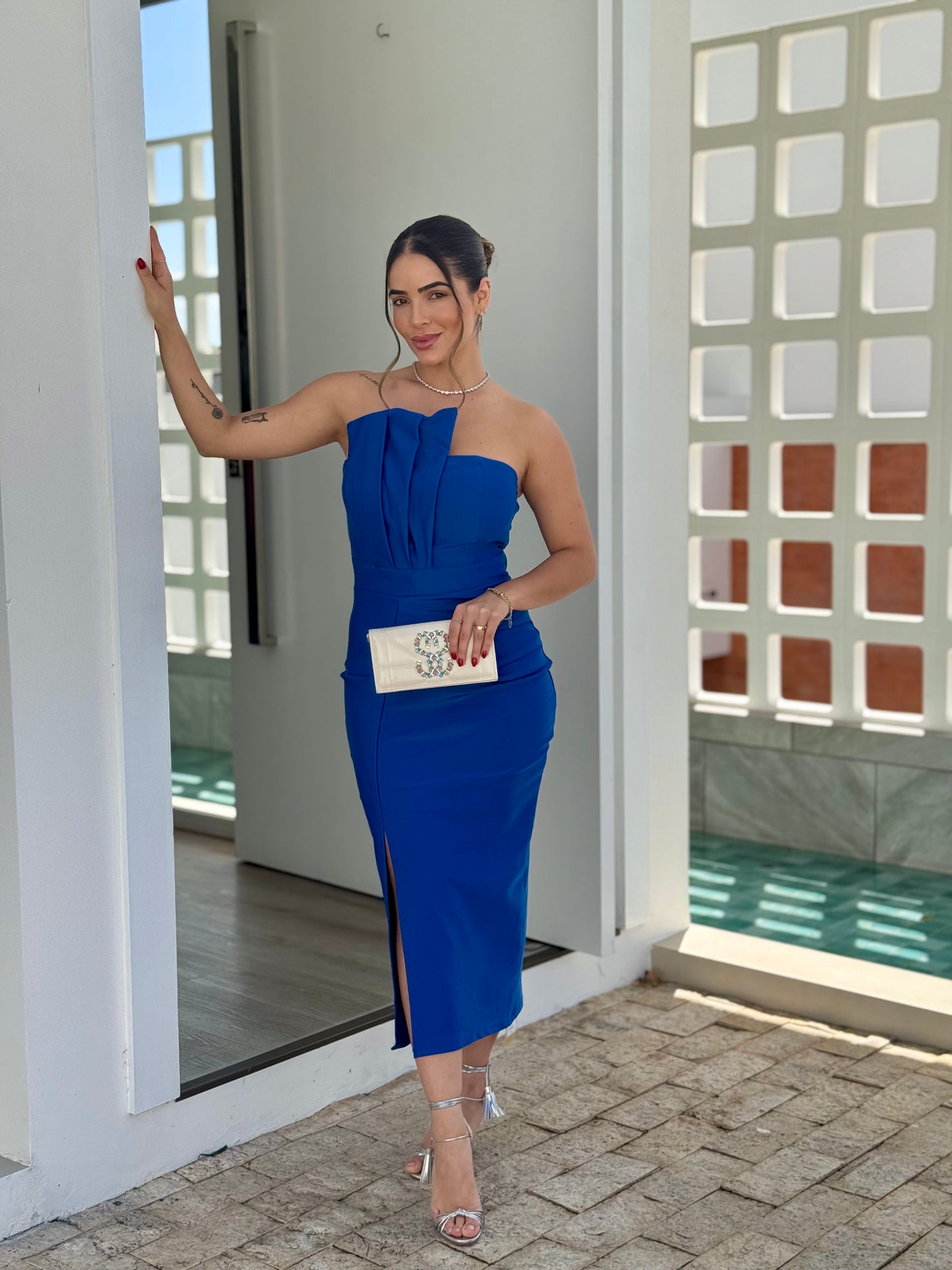 Vestido midi justo Flores