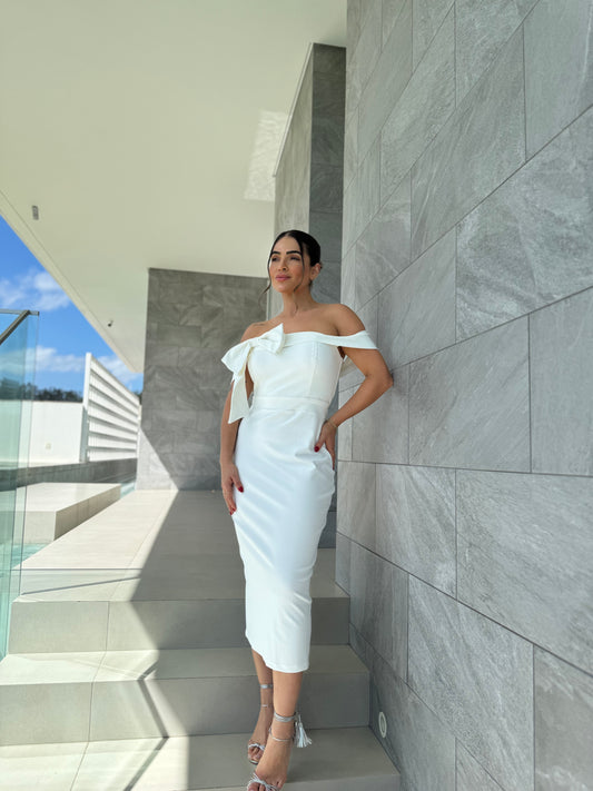 Vestido Midi Ombro a Ombro com Laço Estruturado