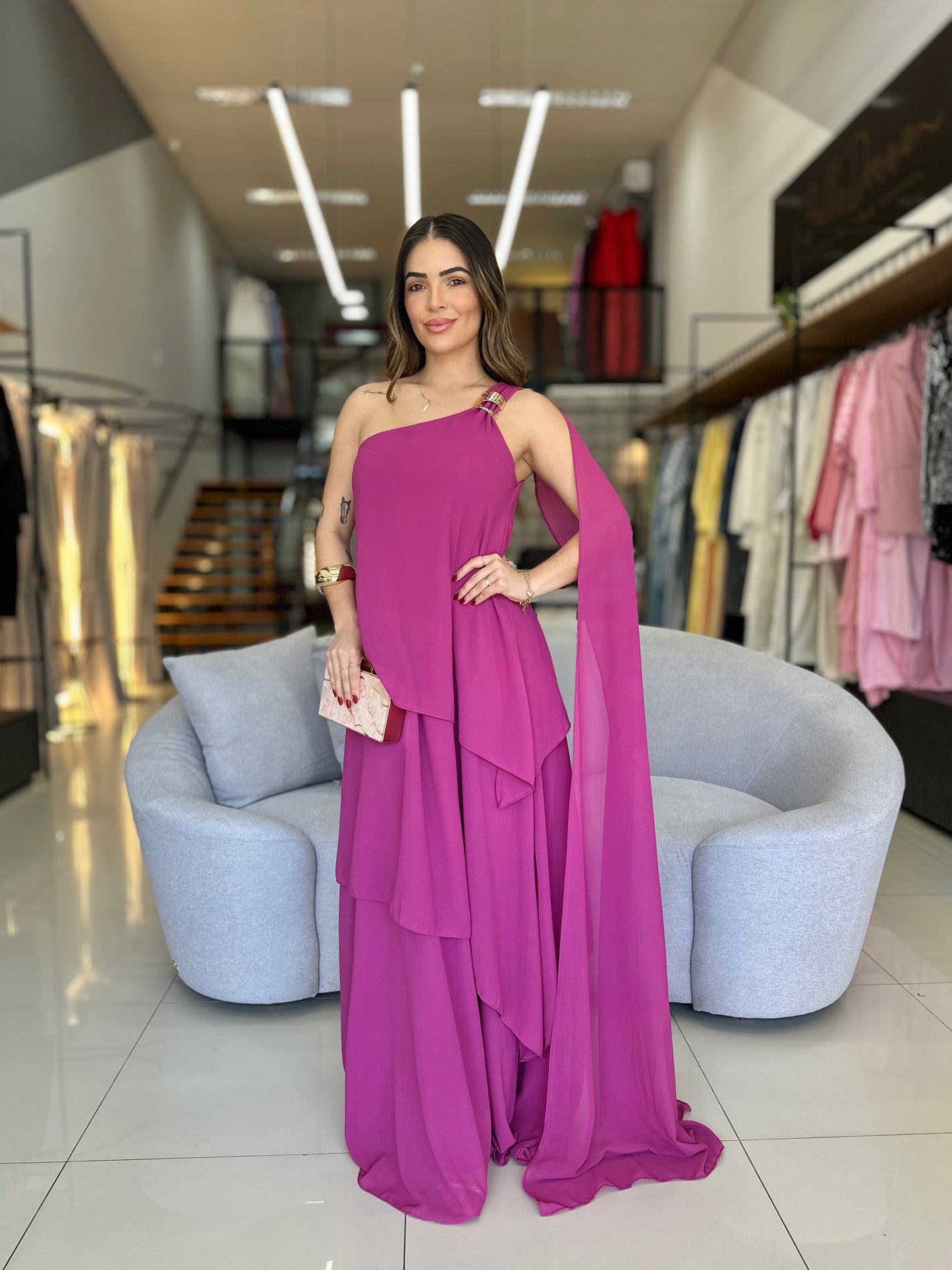 Vestido Longo Fluido de Um Ombro Só