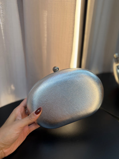 Cluth Oval Metalizada