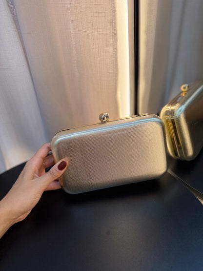 Cluth Retangular Metalizada