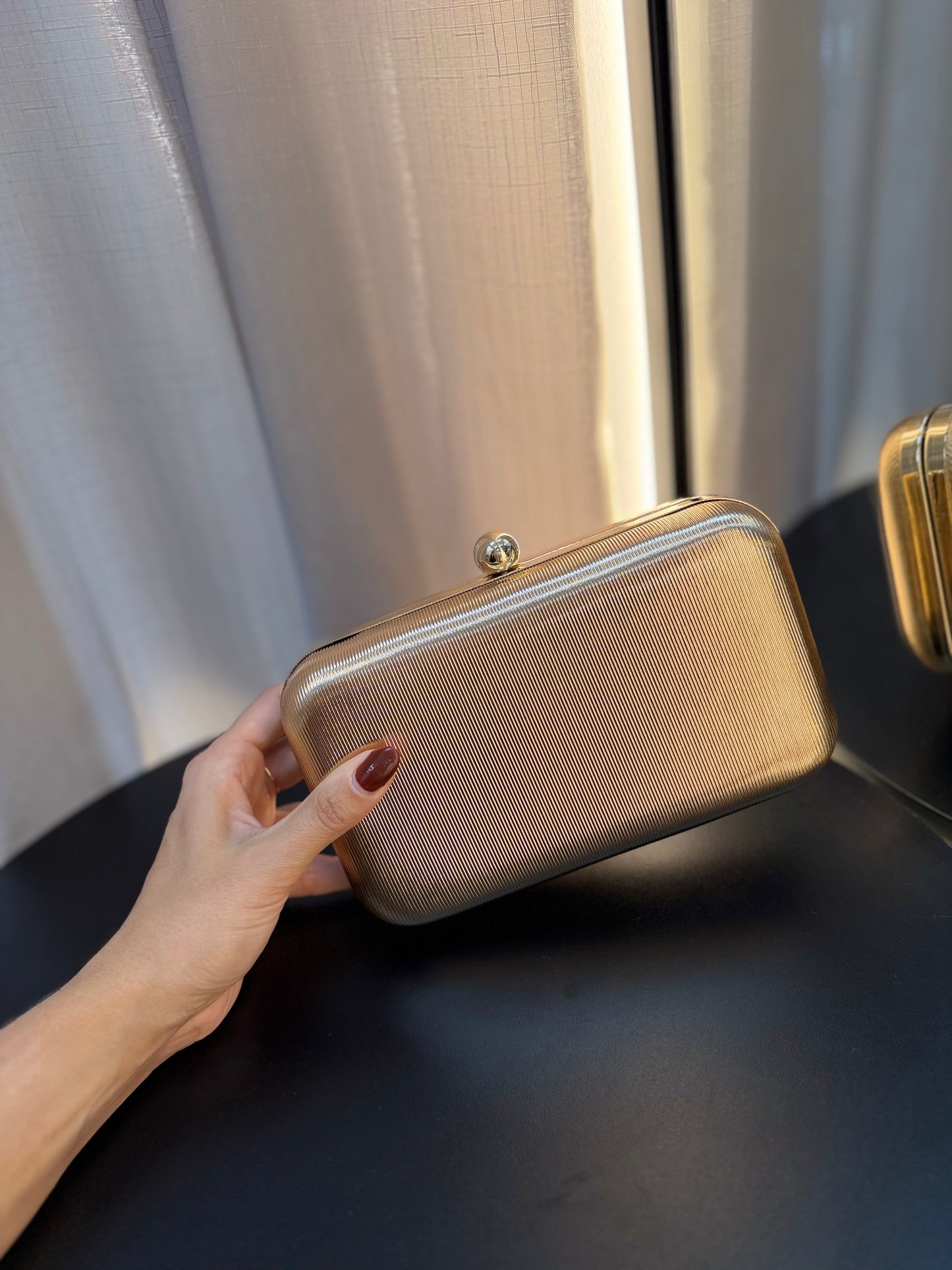 Cluth Retangular Metalizada