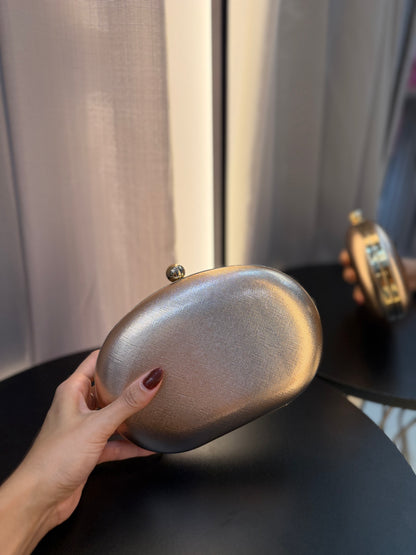 Cluth Oval Metalizada