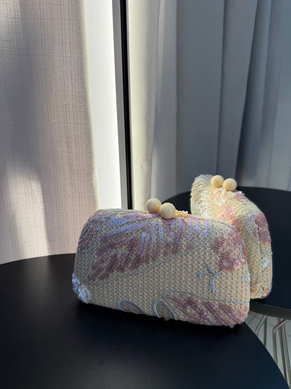 Cluth Bordada com Paetês