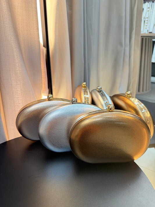 Cluth Oval Metalizada