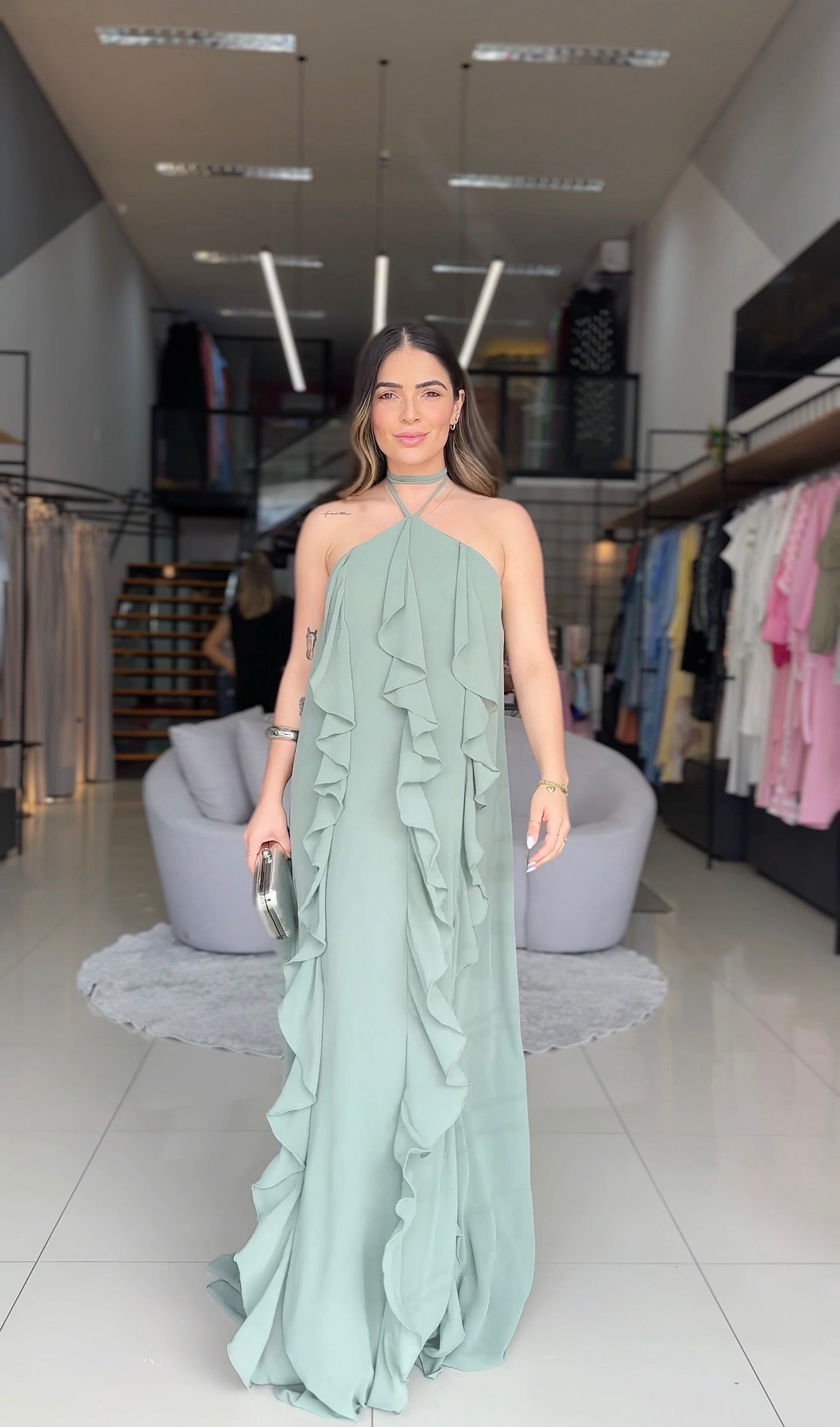 Vestido longo Babados