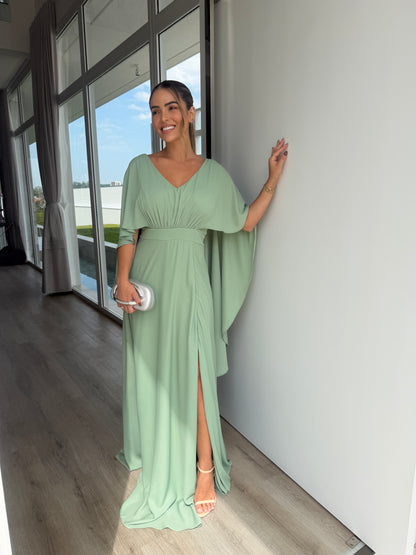 Vestido Longo com Fenda detalhe Manga