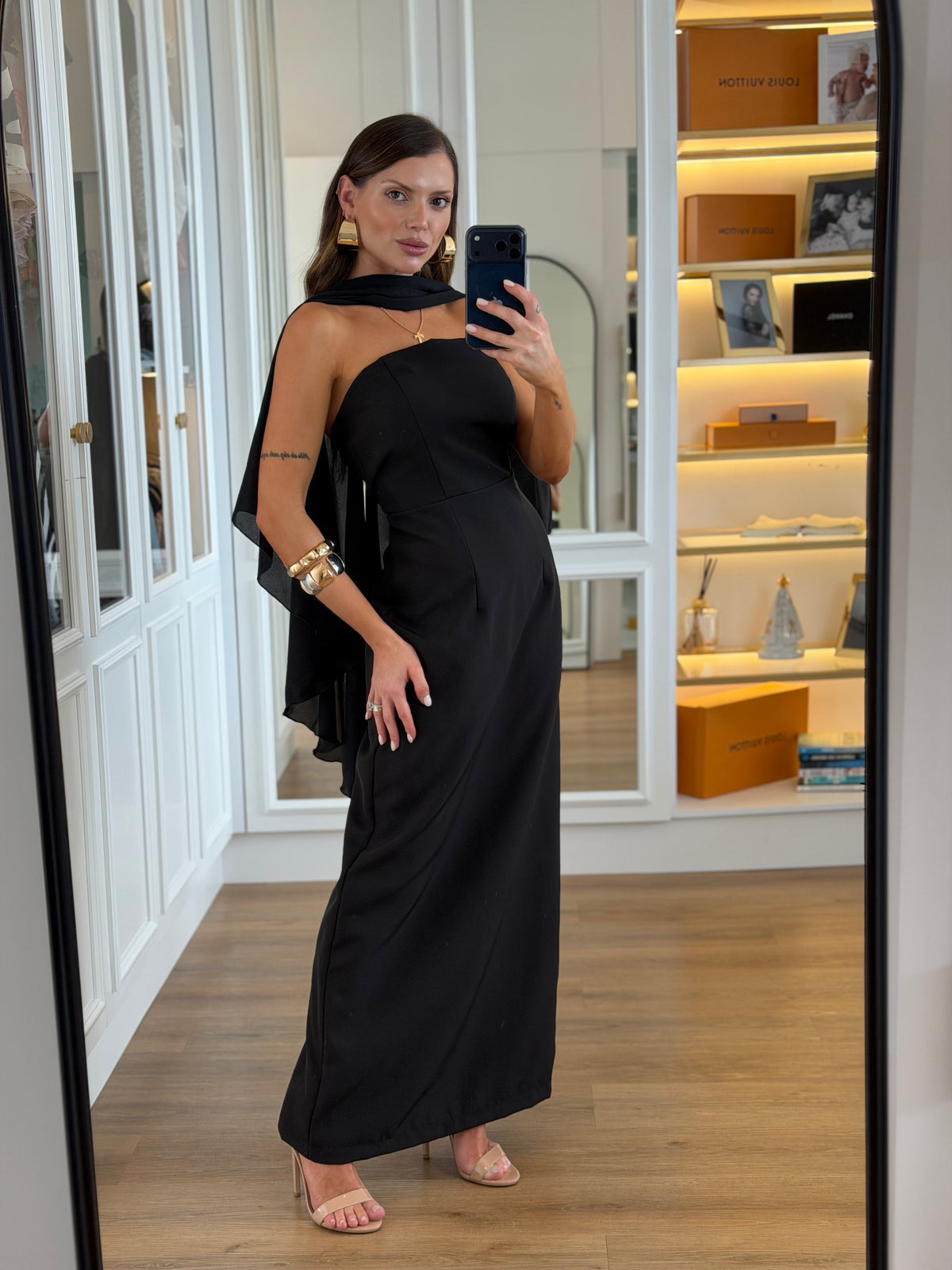 Vestido Midi Capa