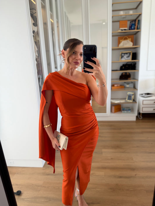 Vestido Midi Verde Um Ombro Só com Capa e Fenda