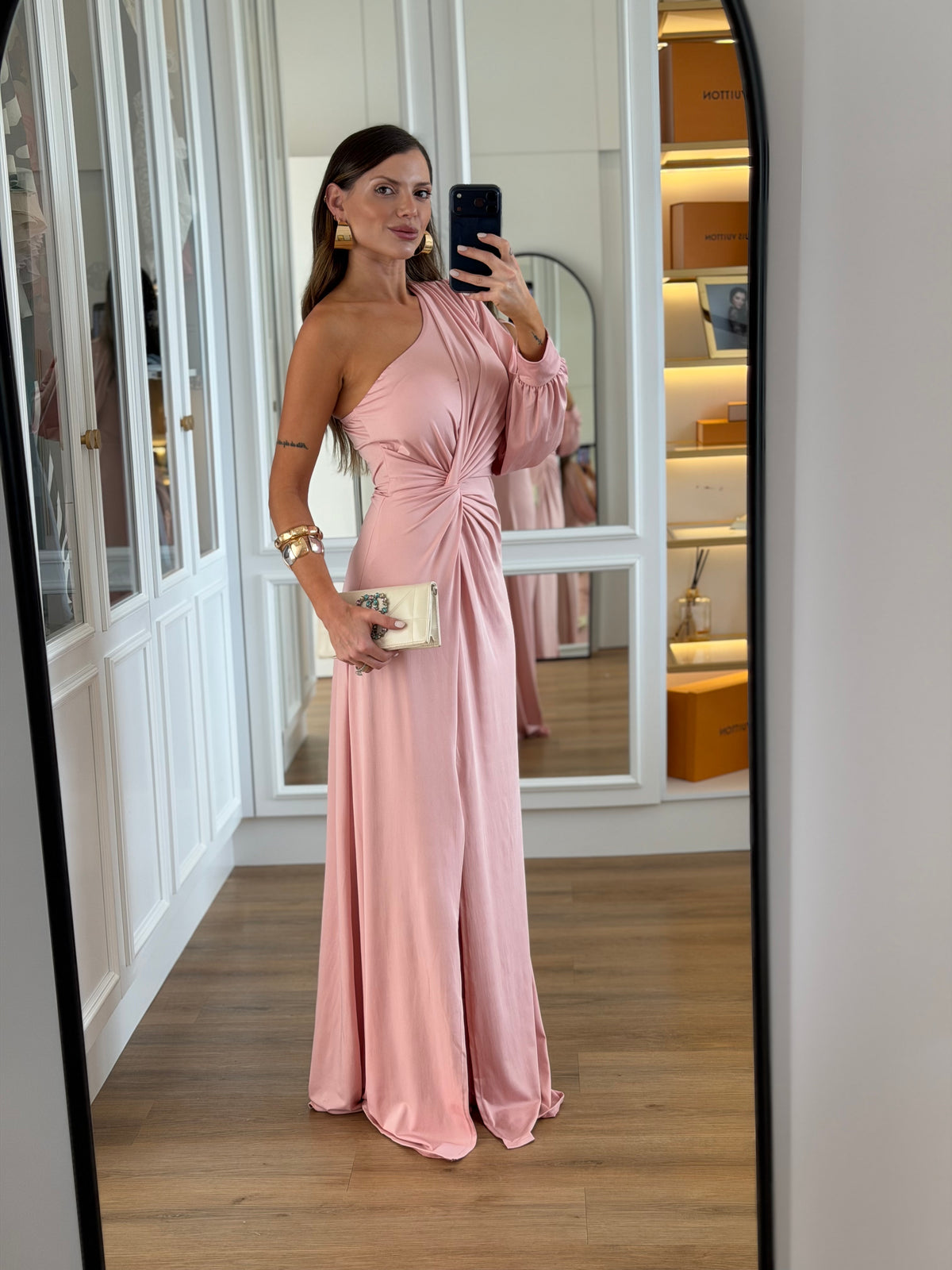 Vestido Karina Um Ombro Só com Manga longa