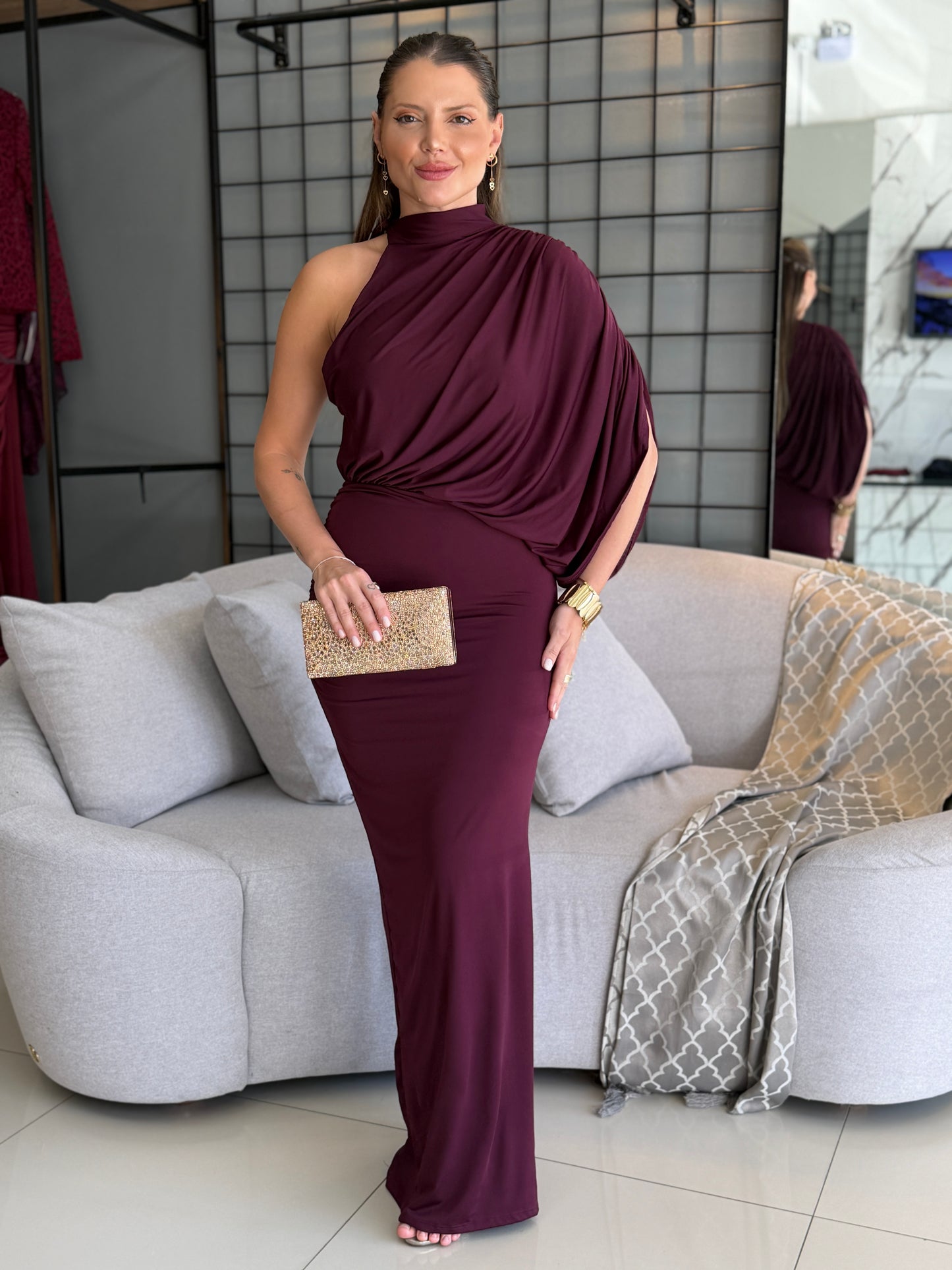 Vestido Longo Vivi Drapeado de Um Ombro Só