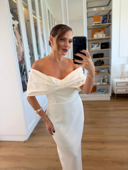 Vestido Midi  Ombro a Ombro com Laço Estruturado
