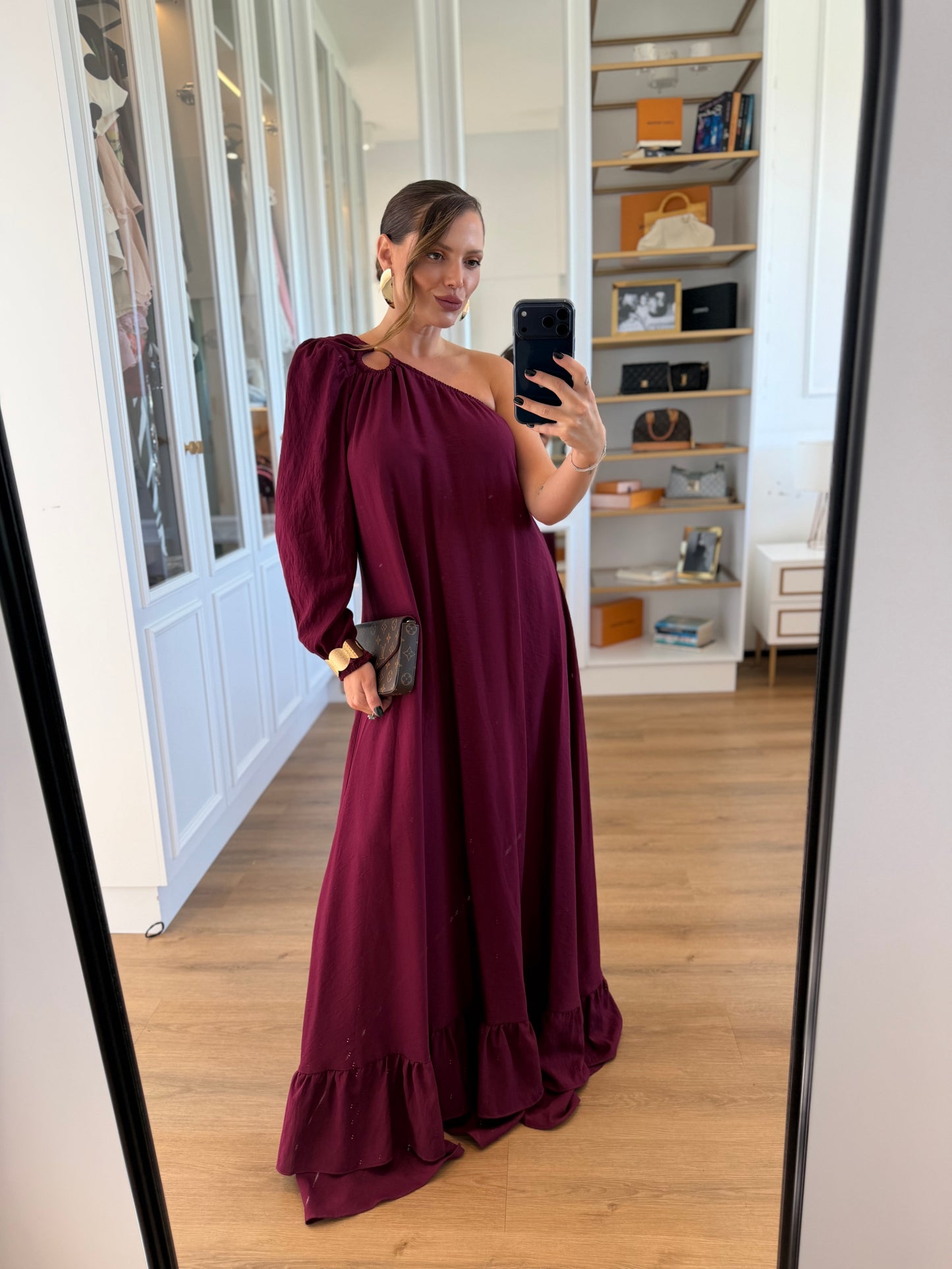 Vestido Sofia Argola Um Ombro Só com Manga Bufante
