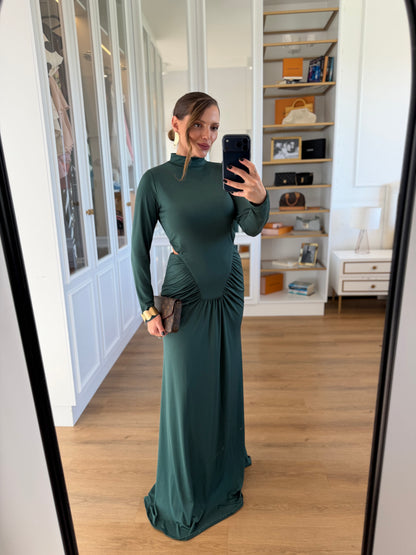 Vestido Longo com Franzido e Recortes Laterais