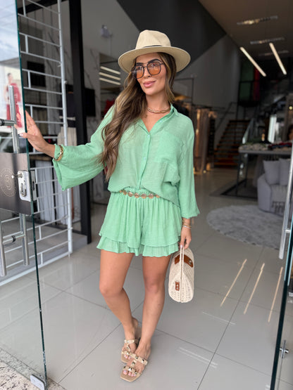 Conjunto Camisa e Shorts Babados